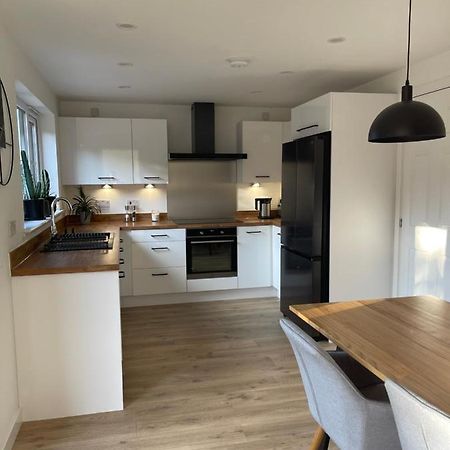 4 Bedrooms House With Garden Edimburgo Esterno foto